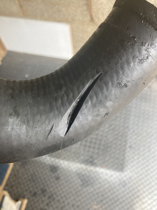 6570860C-8EA8-4214-9061-C58B57CBE031