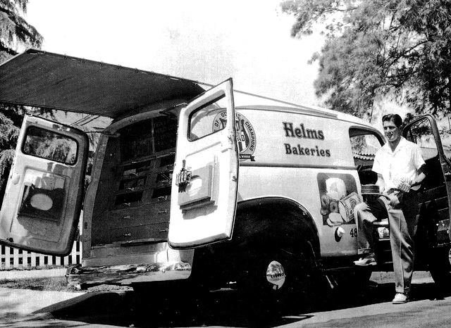 Helms-1950s-all-right-reserved-A-BOX-OF-PICTURES.jpg