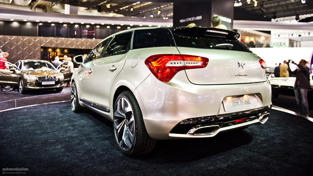 A5A22C34-207D-4B78-9F63-D83266E3A8E6