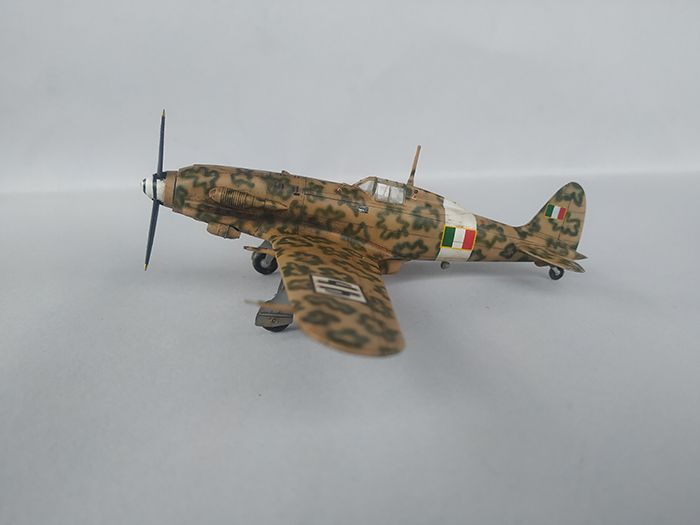 MC-205 Veltro, Italeri, 1/72 IMG-20230228-123020