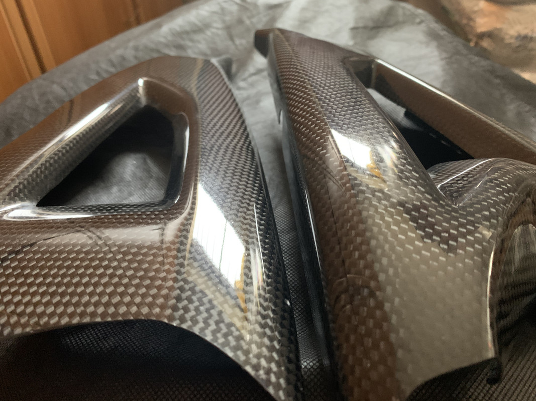 AB655699-62CD-4221-8BB2-AB54D4243049