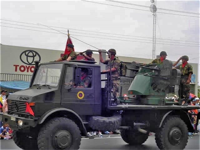 ecuadorian-army-with-their-collection-of-m45-quadmount-v0-yrvcn70uae9c1.jpg
