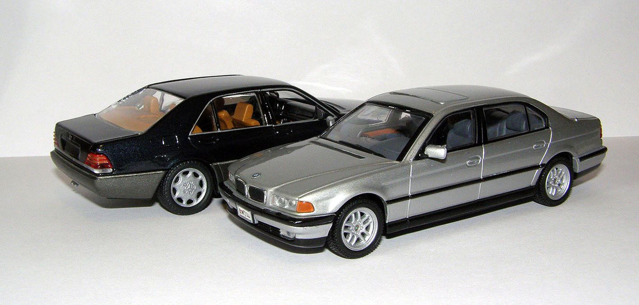 1994 BMW 750iL (E38) (Universal Hobbies for GE Fabbri 007#15) 3