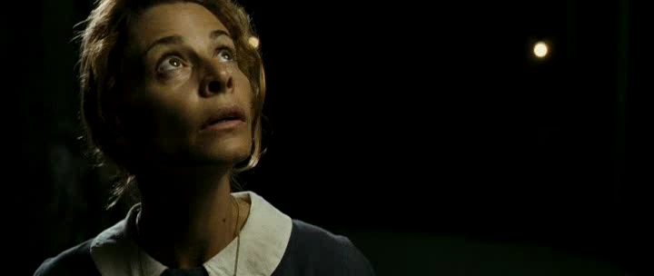 Fotos 01902 El.Orfanato.DVDRip