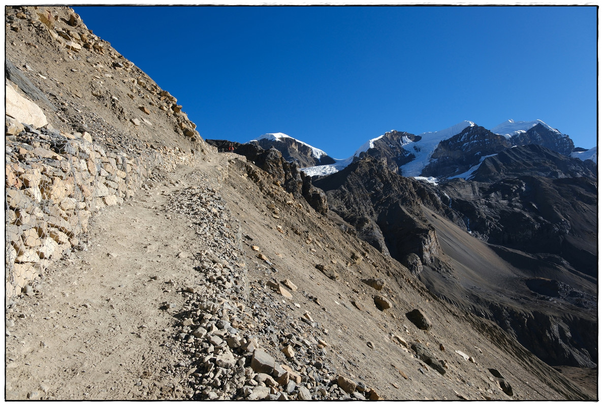 AC día 12: Thorong Phedi (4540 m) a Muktinath (3687 m) via Thorong La (5442 m) - Trekking en Nepal: Annapurna Circuit y Mardi Himal (5)