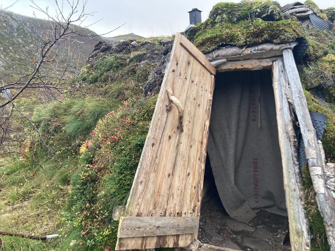 64-C4-E3-CE-7-BDB-4-B01-8-D6-F-31-AECA29