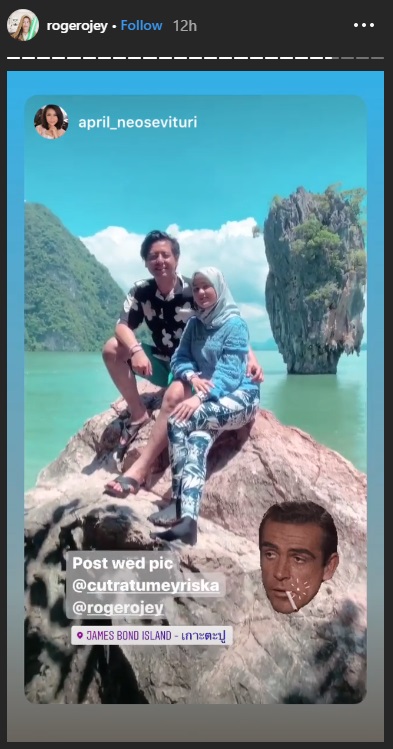 Cut Meyriska dan Roger Danuarta berpose di batuan besar James Bond Island