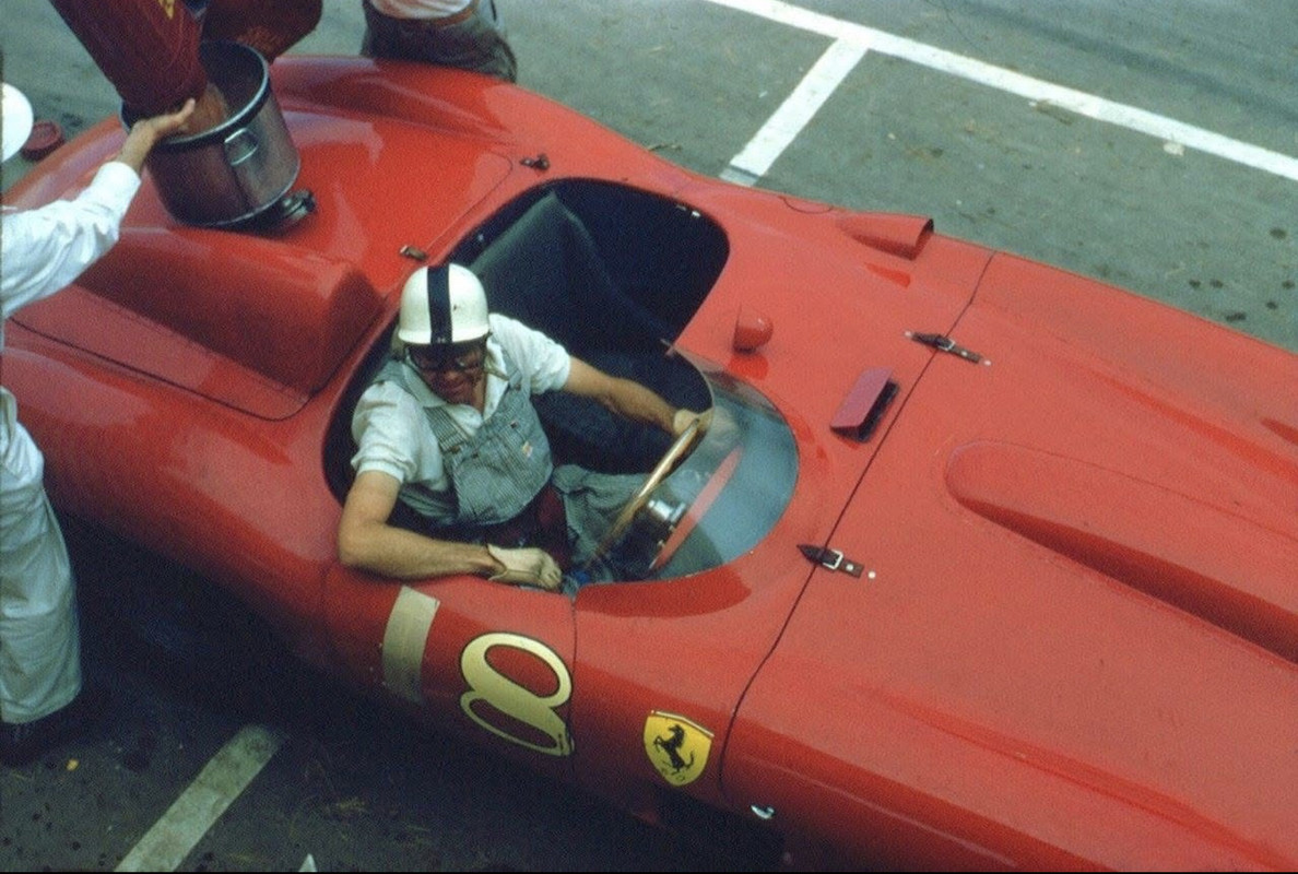 8D580376-E683-425A-B323-431D526A1E3A