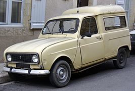 Renault_4_F4
