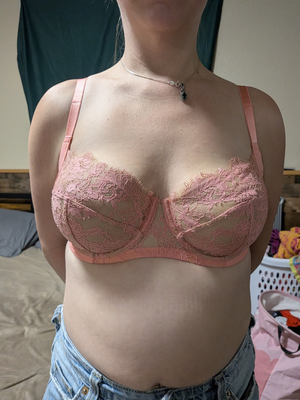 PXL 20260424 010428637