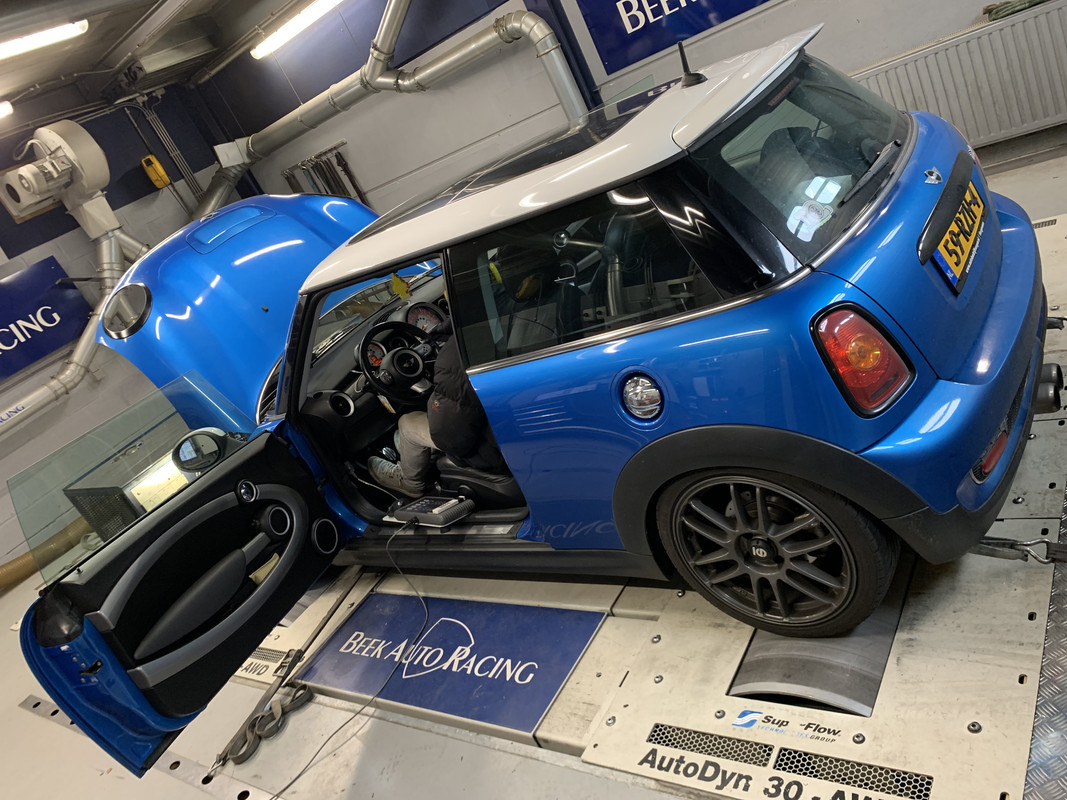 879530A2-79E8-4DE5-A724-9080AE1C3879