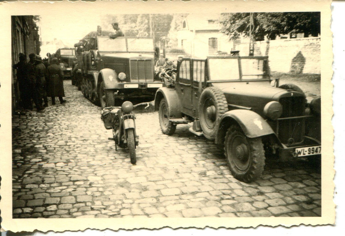 Orig.Foto Auto Kübelwagen Luftwaffe Halbkette Sd