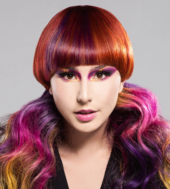 Mix of colors in unique hair look