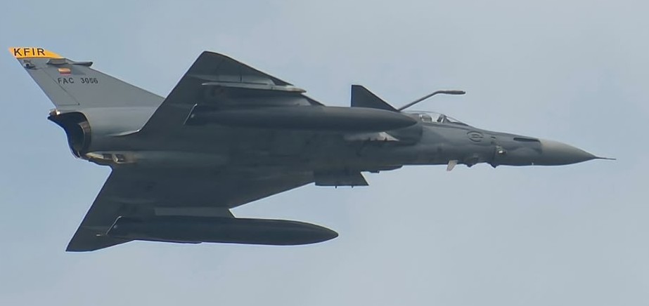 [Imagen: Kfir-01-DANIEL-CGFM-2.jpg]