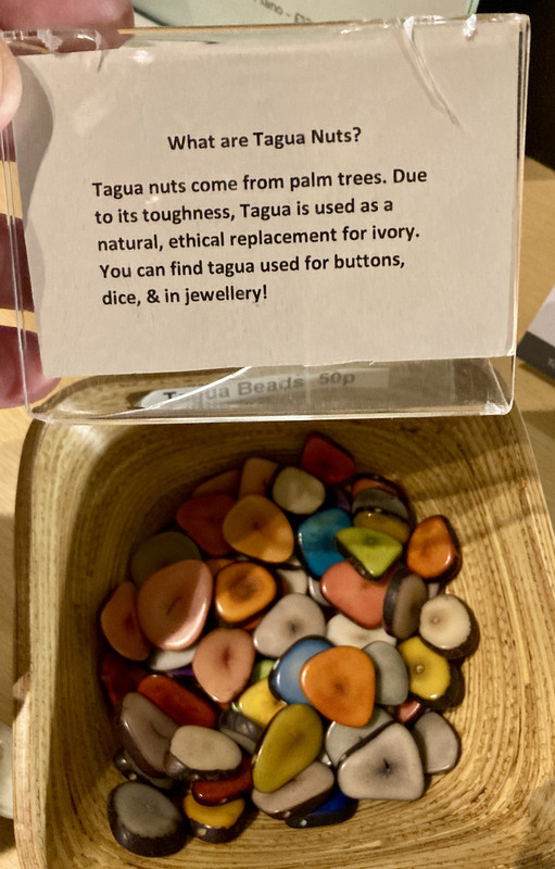 ECB6A27F-A915-4301-9AF0-5F0286D878A5