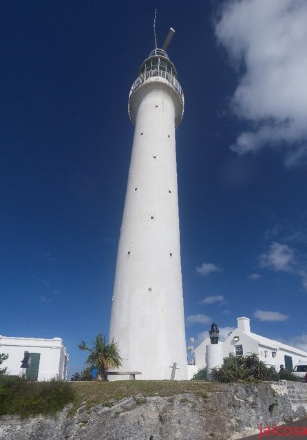 Minidiario de Bitácora IX. Trasatlántico a bordo del MSC Seascape - Blogs de Atlántico - Duodécimo al décimo cuarto día, del 2 al 4 de Diciembre.Bermudas (2)