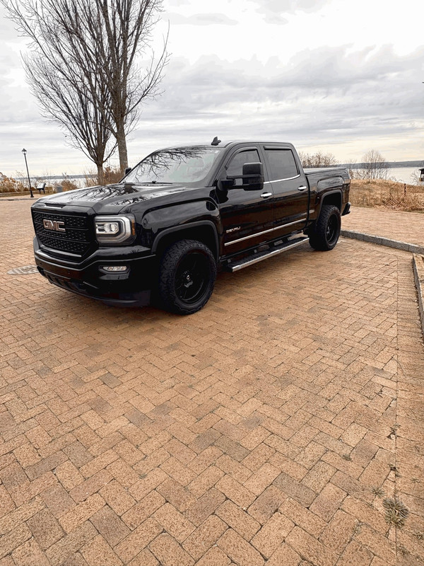 Vehicle thumbnail 9
