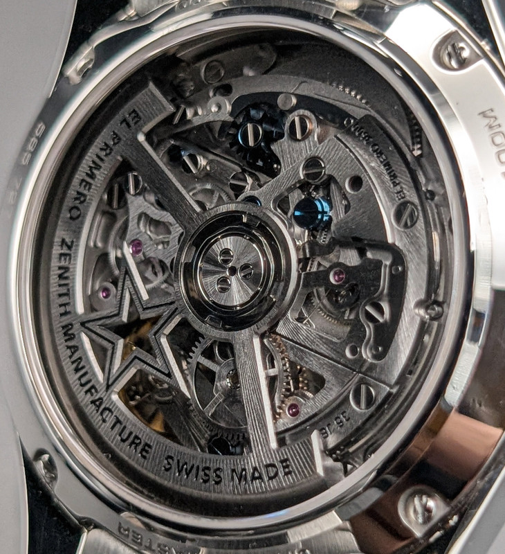 PXL 20251212 025416029 PORTRAIT ORIGINAL