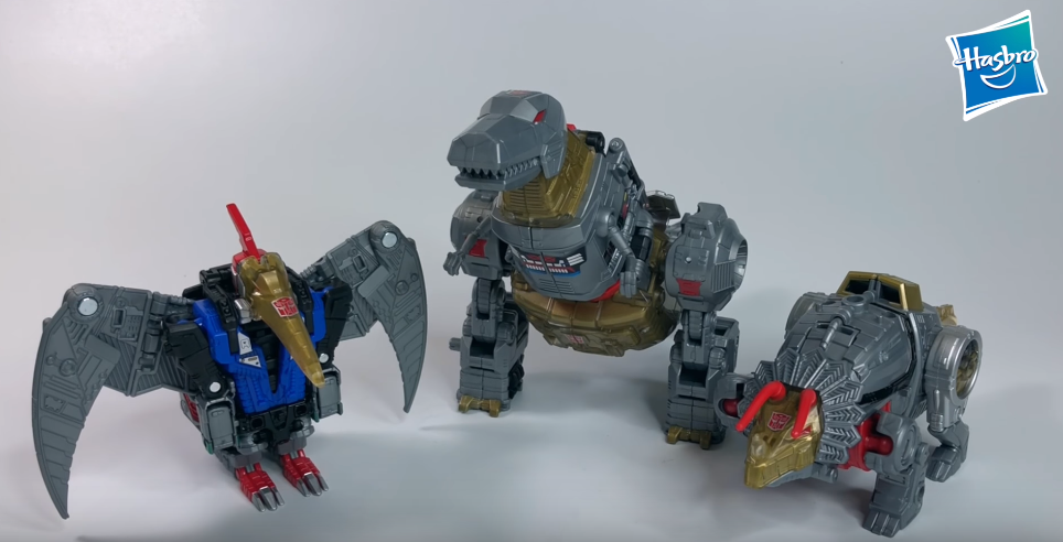 Grimlock-Inhand-03