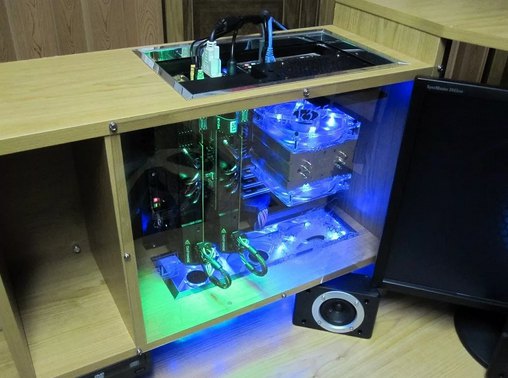 компьютерный системник-стол