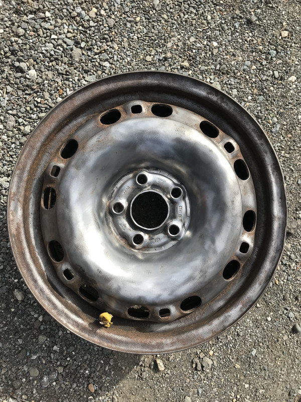 FC095281-AAB3-4A9D-A7BA-7CFF06406BDB