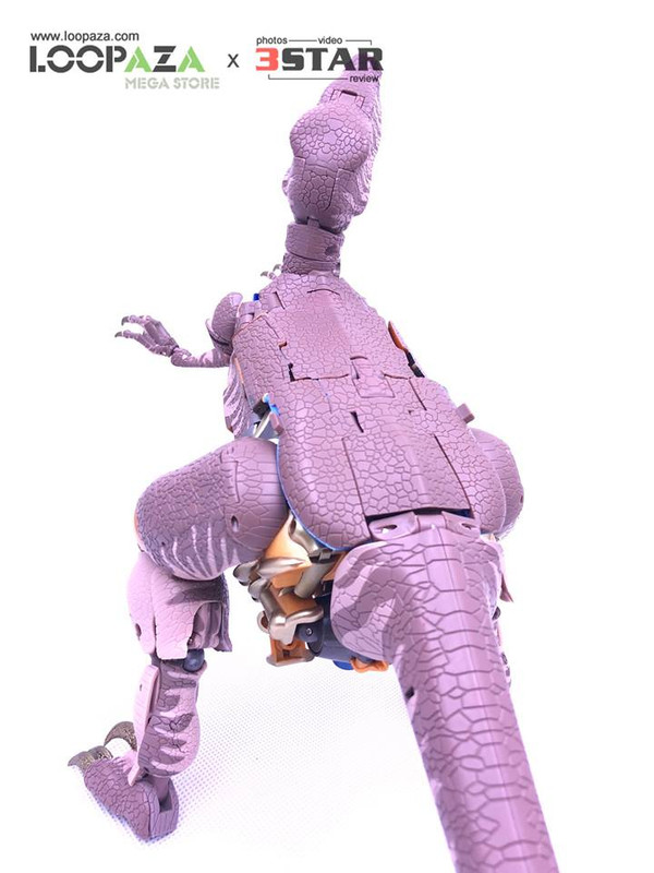 Masterpiece-Dinobot-06