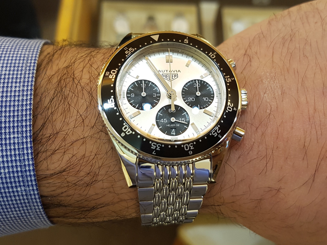 5B3B709E-8310-474B-8B10-003B26E7C5BD