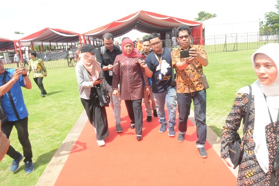 Hadiri Peringatan HPN Tahun 2020 di Banjarbaru, Gubernur Khofifah Imbau Masyarakat Tetap Jadikan Produk Pers Sebagai Referensi Utama