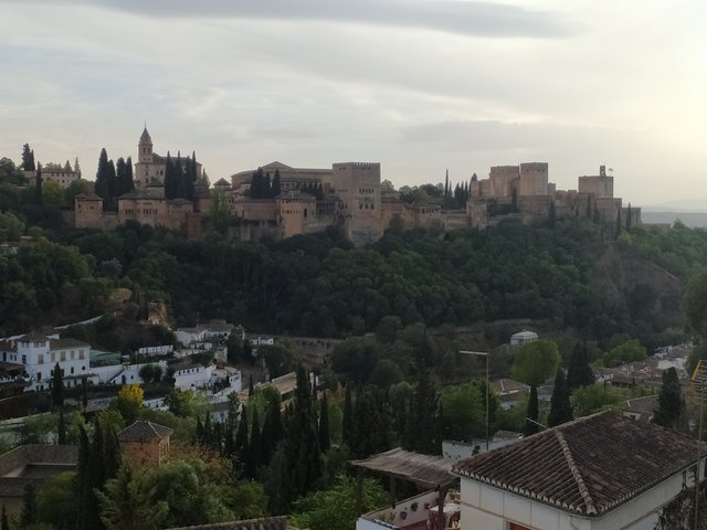 Las dos y una noche en Granada - Blogs of Spain - 25 Octubre. Día 2. Free tour Granada esencial y Free tour Albaicín (19)