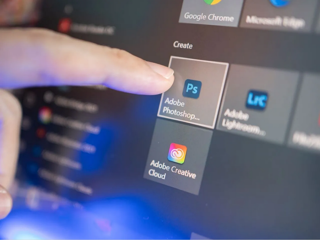 Adobe incorpora la IA a Photoshop con “Generative Fill”