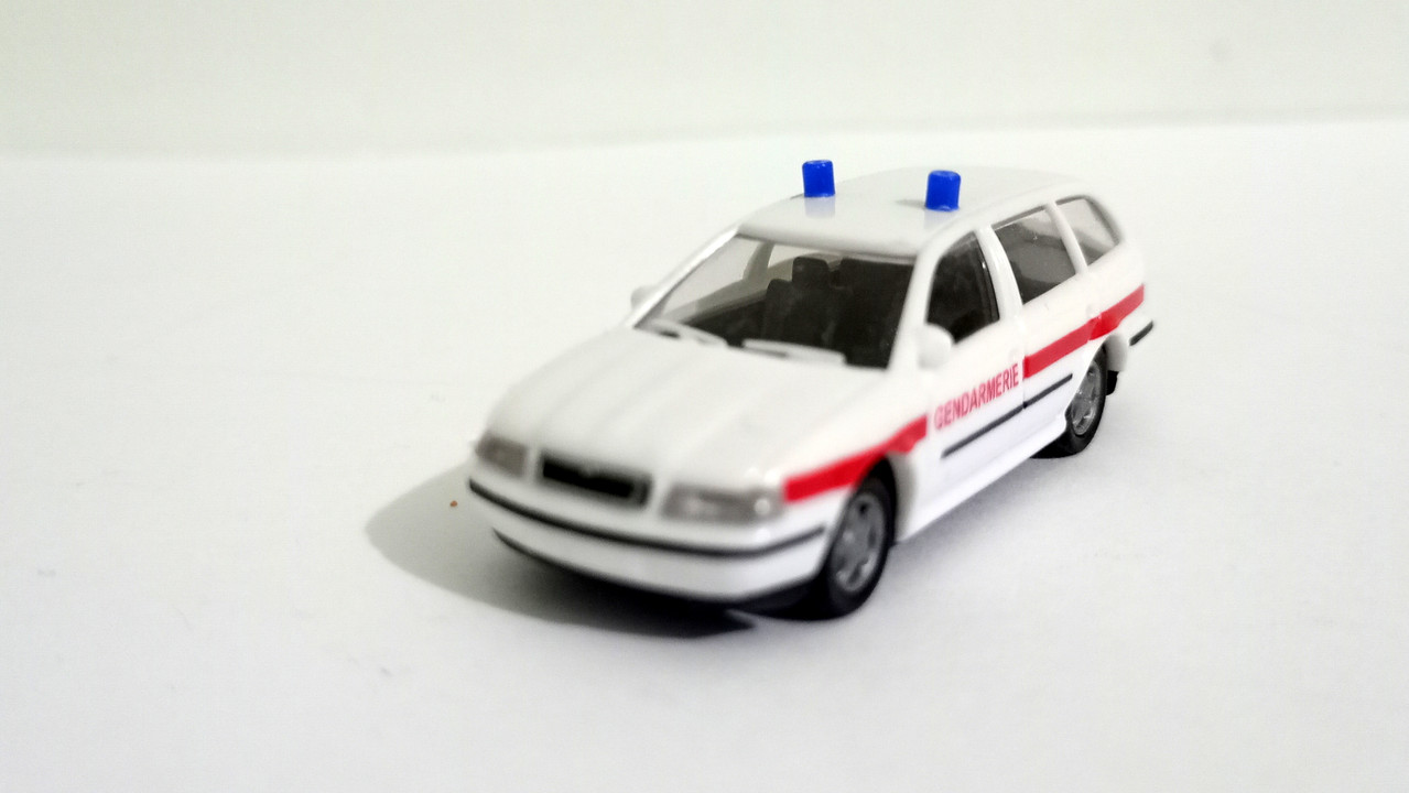Mach (3214)
