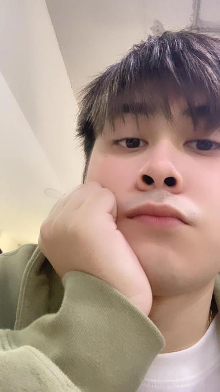 377DD8FC F52E 4D18 8261 90182676D936