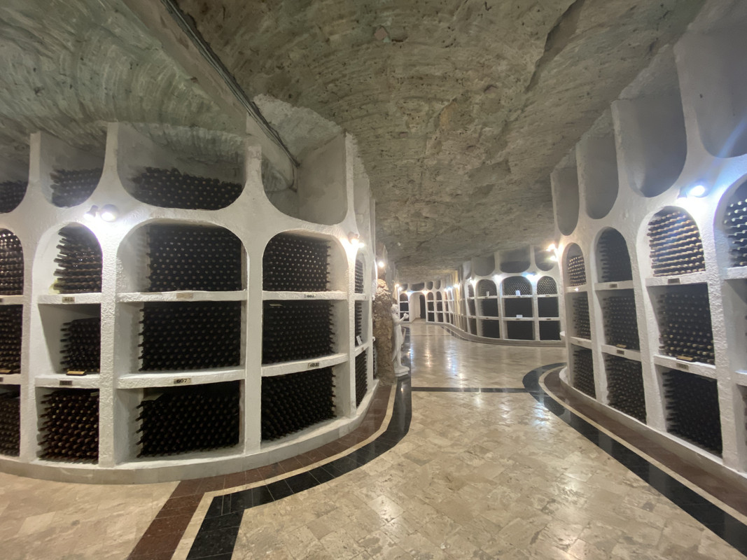 49922264-9D94-4399-9C9C-DFDBAD236ABA