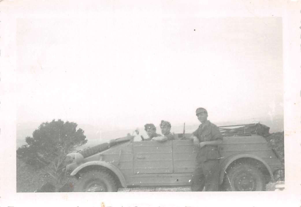 VW - Kübelwagen deutsche Soldaten in Griechenland