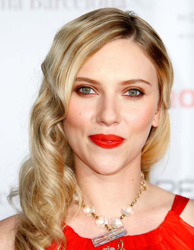 Sexy-Scarlett-Johansson-HQ-Pictures-17