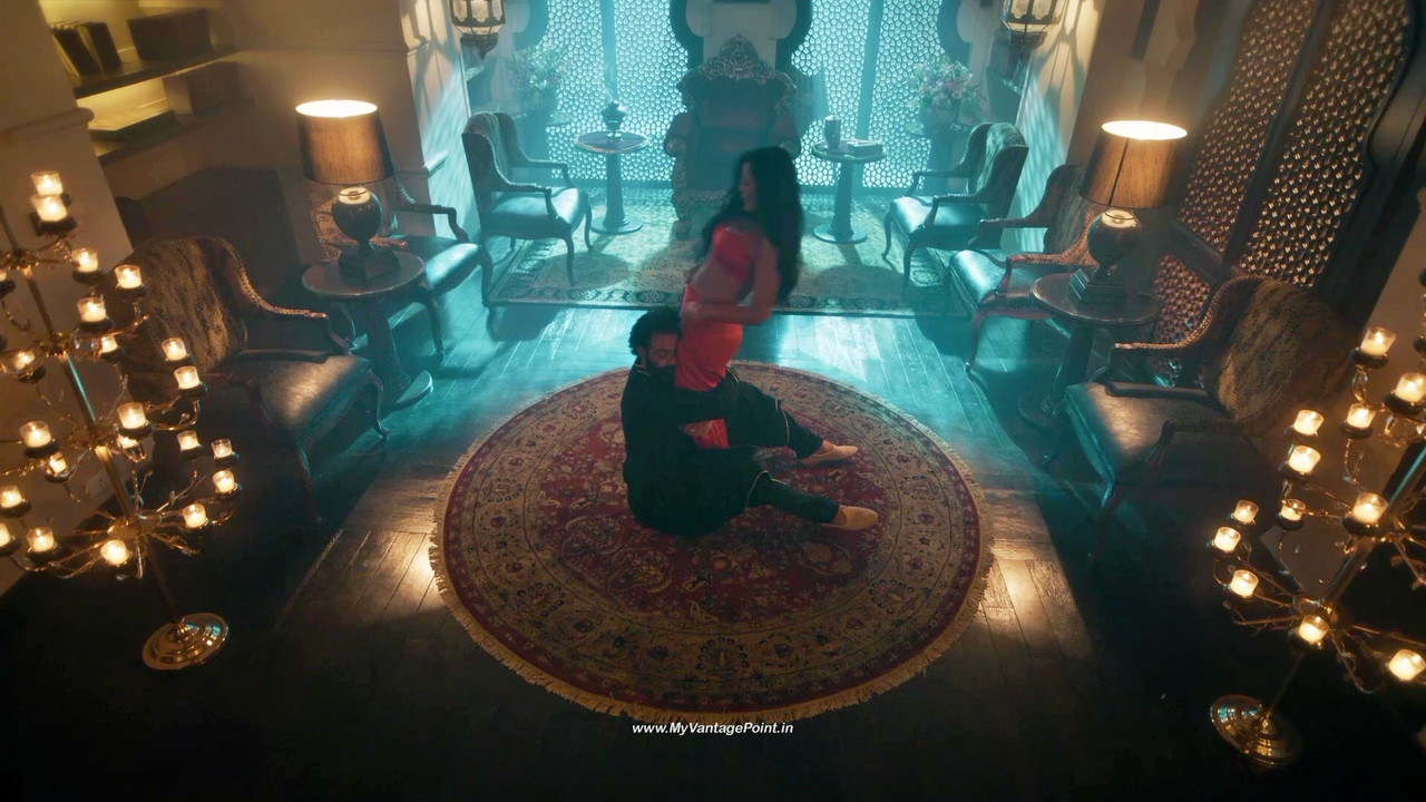 167Esha Gupta Hot in Aashram Web Series