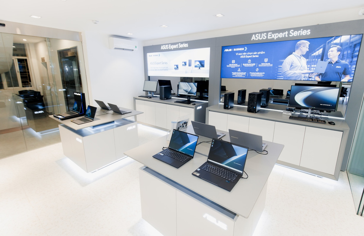 ASUS-Exclusive-Store-19.jpg