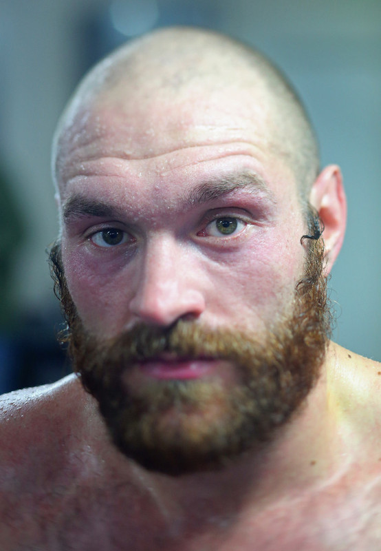 Tyson-Fury-Media-Session-Vs-Gf-EJUAAWgx.