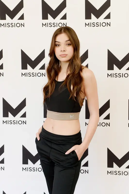 hailee-steinfeld-exclusive-image