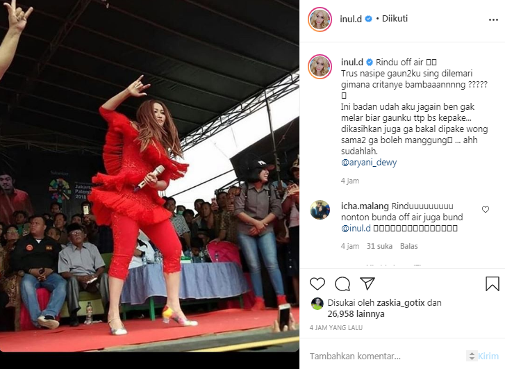 Inul Daratista saat manggung off air