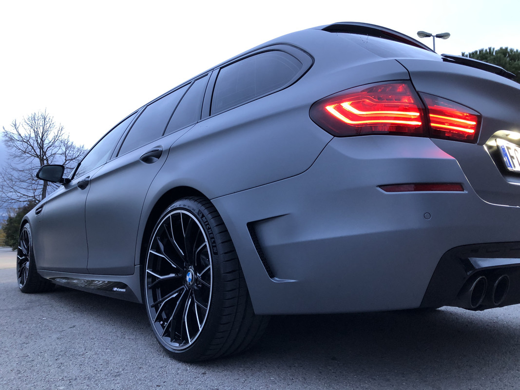 EA70CA85-0AF0-4556-902B-41B0844ACE81