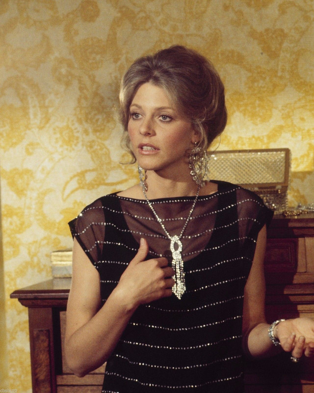 lindsay_wagner_c10