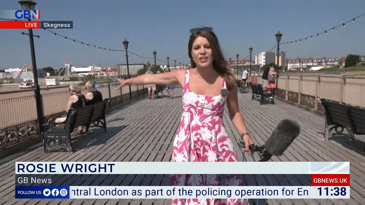 06.19 - 10.00.00 - Saturday Live. Opinion, news and a bit of fun on S..._002.ts_snapshot_27.43.593