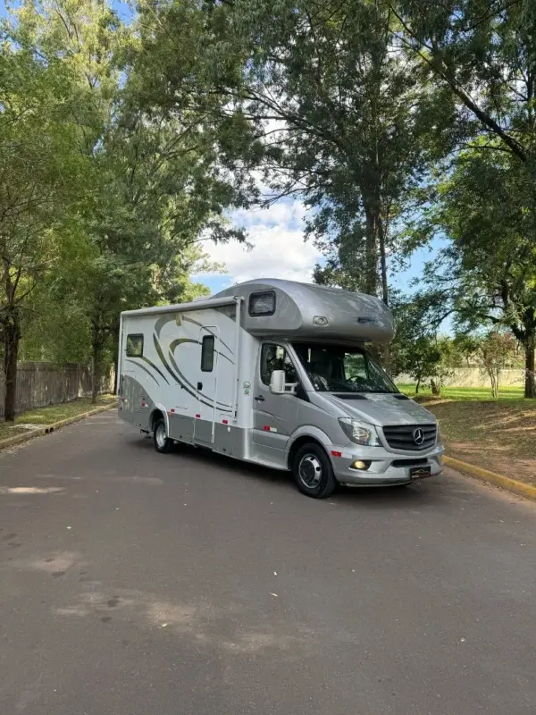 Mercedes-Benz Sprinter 515 Motorhome - Foto principal
