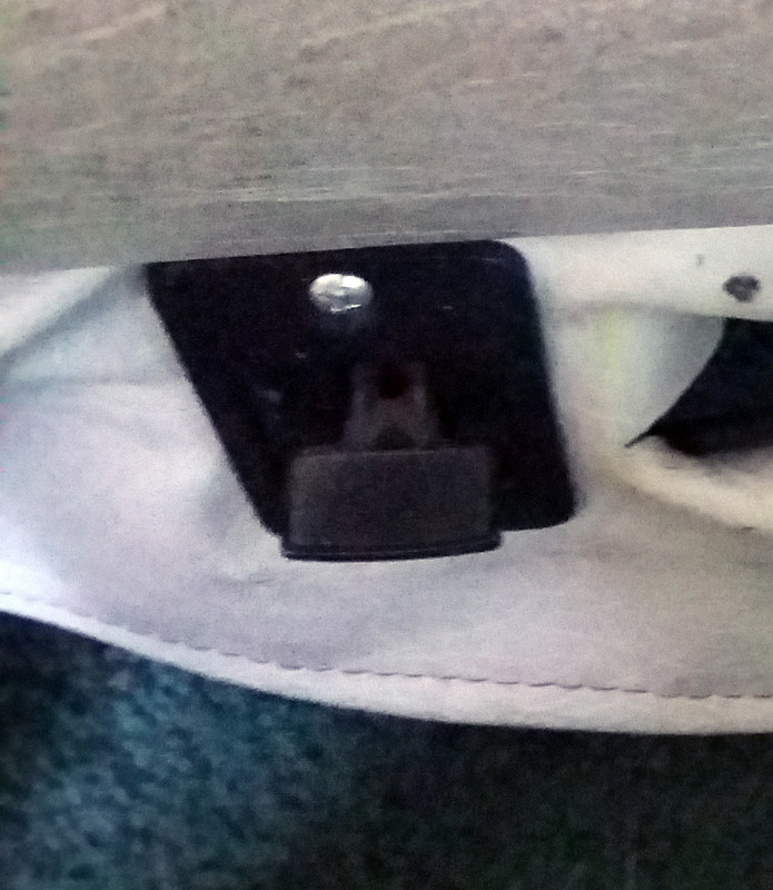 WCF23EC - Seat Adjust