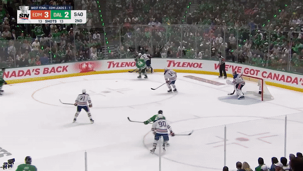 https://i.postimg.cc/wTshq8QK/Mc-D-Goal-Game-5-Dallas.gif