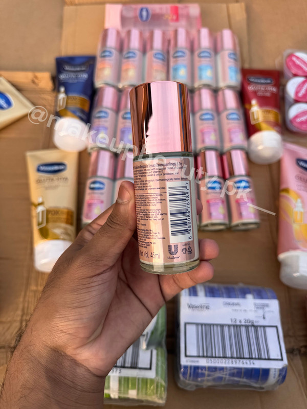 Vaseline GlutaGlow Bright & Dry Ampoule Serum Deodorant 45 ML. - image 2