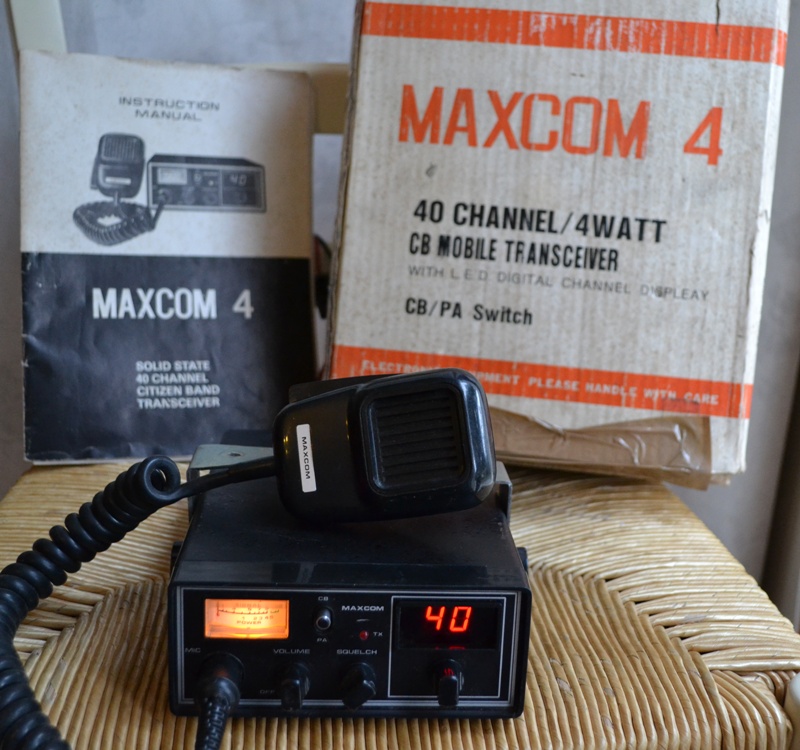 maxcom-4