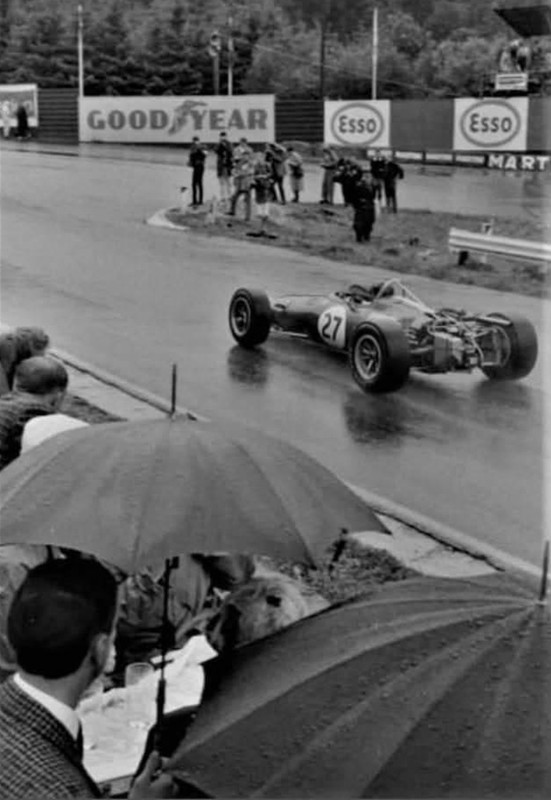 B12EF26C-54B7-4CDE-B283-2637D5B3E85D