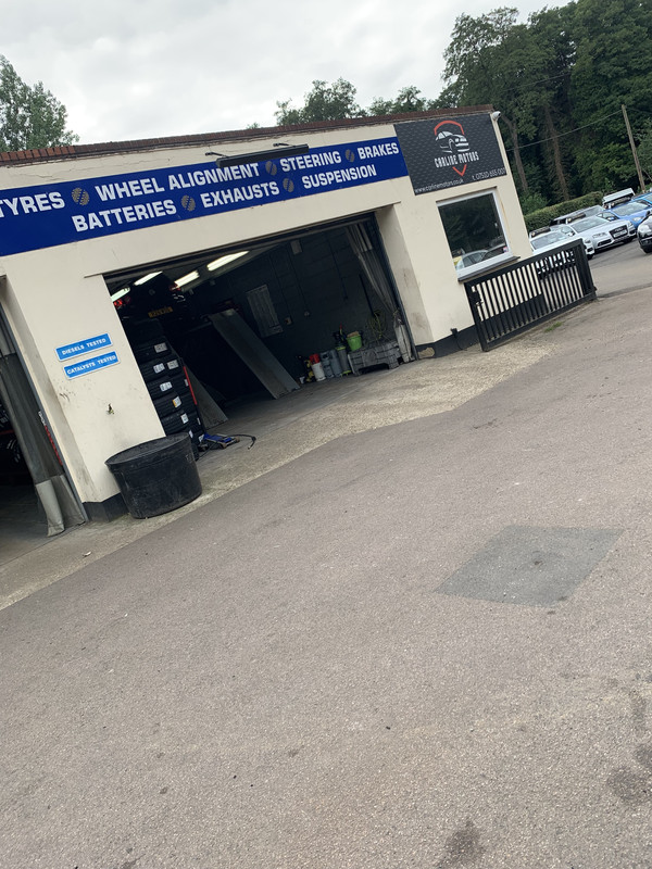 E3278384-5E73-473B-8E5A-6FF5A4B1944D